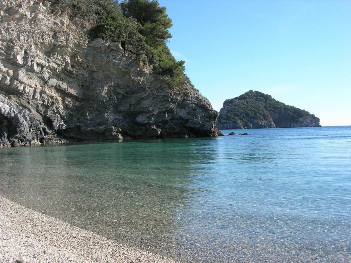 “L'Alcova Delle Sirene” Appartement Bergeggi Buitenkant foto